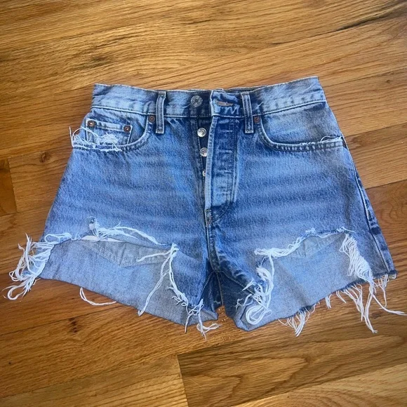 RE/DONE 70s High Rise Shorts - Picture 2 of 5